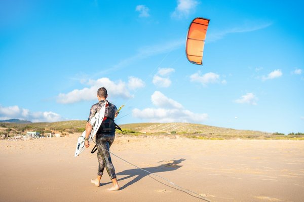 Trouvez les meilleurs équipements de kitesurf pour maîtriser les vagues
